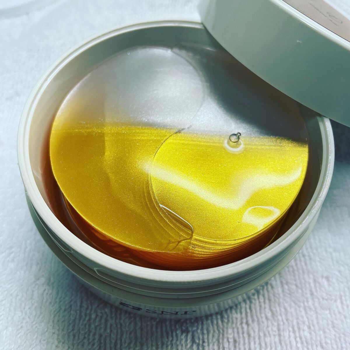 GOLD COLLAGEN DUAL EYE PATCH/SNP/アイケア・アイクリームを使ったクチコミ(3枚目)