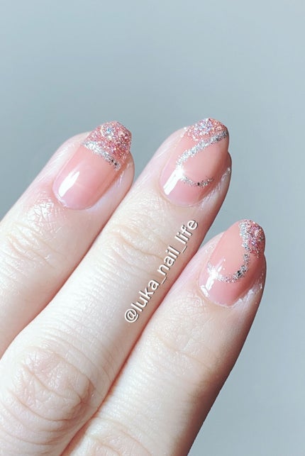 カラフルネイルズ/キャンメイク/マニキュアを使ったクチコミ(2枚目)