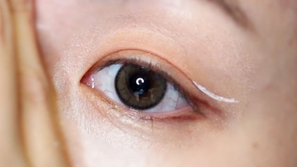 EYE OPENING LINER/UZU BY FLOWFUSHI/リキッドアイライナーを使ったクチコミ(3枚目)