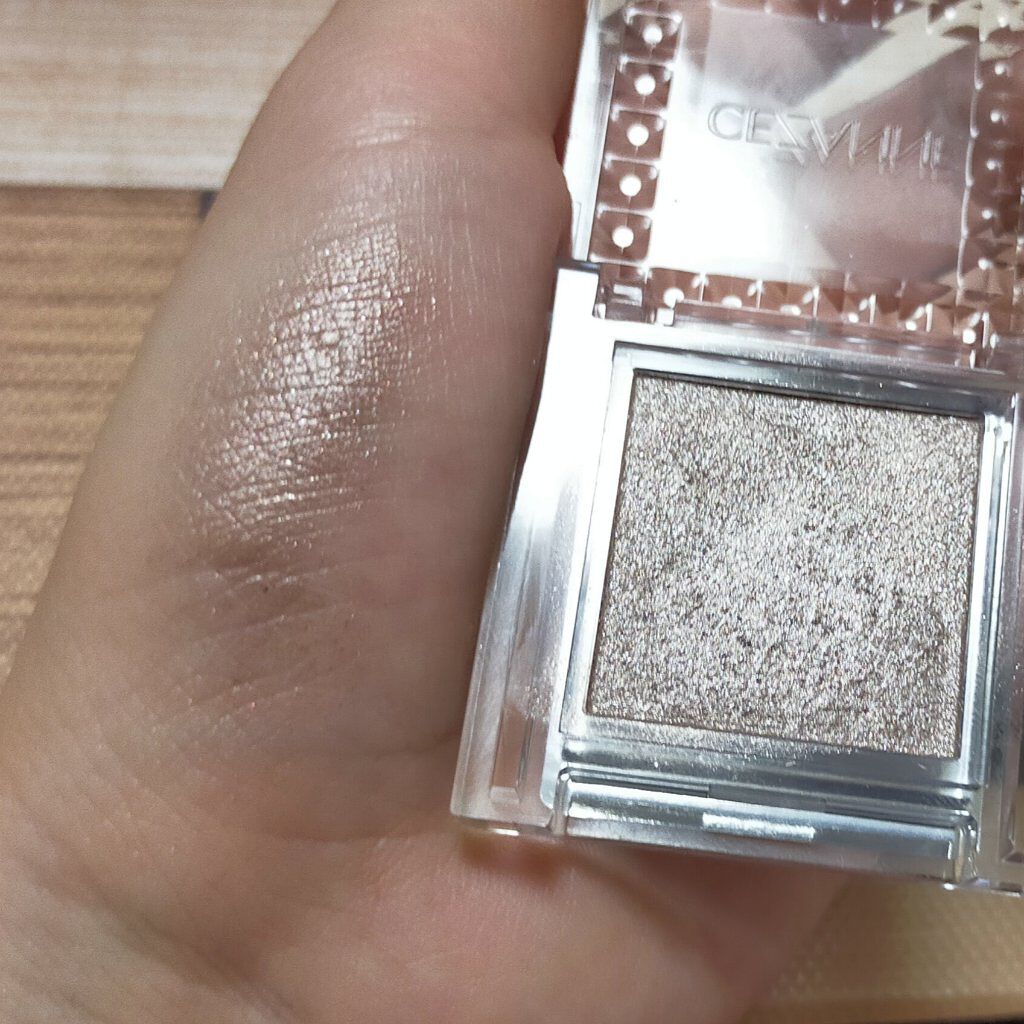 シングルカラーアイシャドウ/CEZANNE/単色アイシャドウを使ったクチコミ（2枚目）