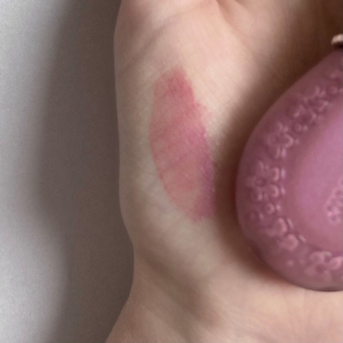 ジルスチュアート ブルームドロップ リップ&チーク シフォン/JILL STUART/リキッドチークを使ったクチコミ(2枚目)