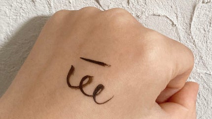 スキルレスライナー/LUMIURGLAS/リキッドアイライナーを使ったクチコミ(2枚目)