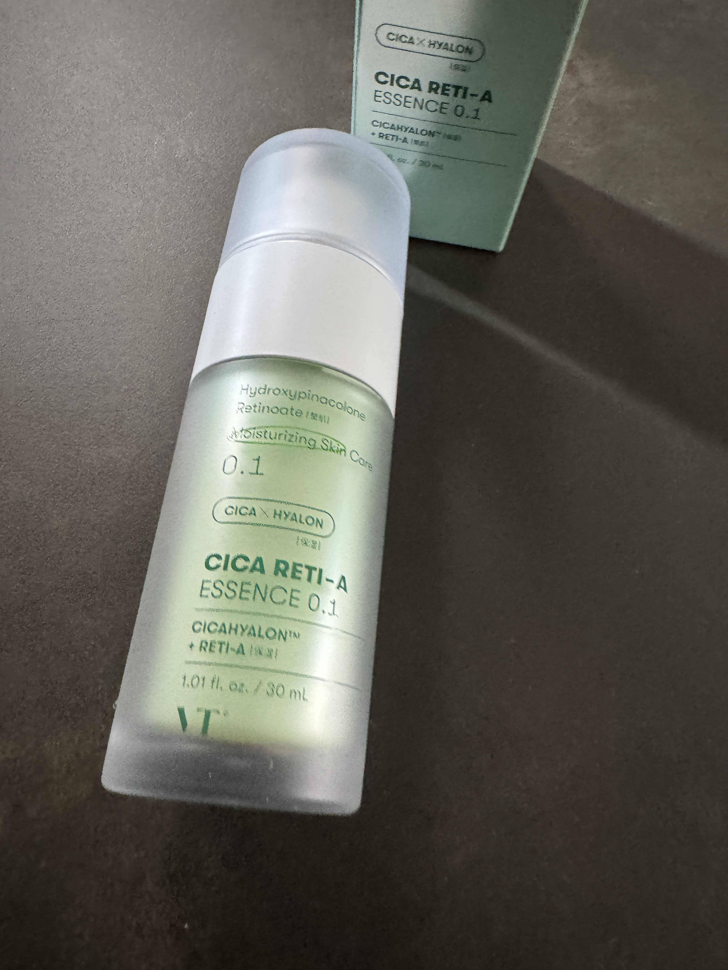 シカレチA エッセンス0.1/VT/美容液を使ったクチコミ（3枚目）