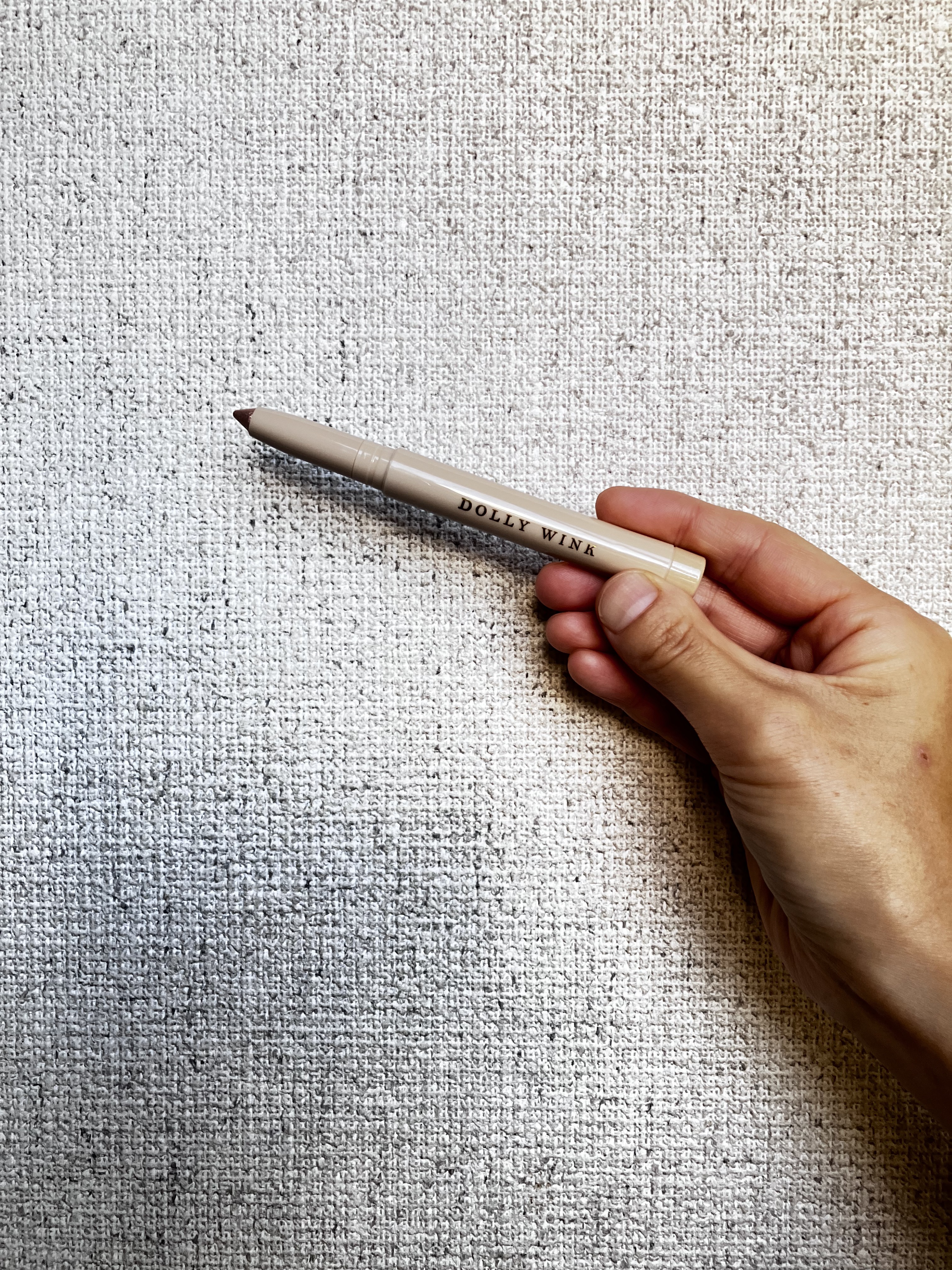 スティックラメシャドウ 01 シャンパンゴールド/ドーリーウインク/スティックアイシャドウを使ったクチコミ（3枚目）