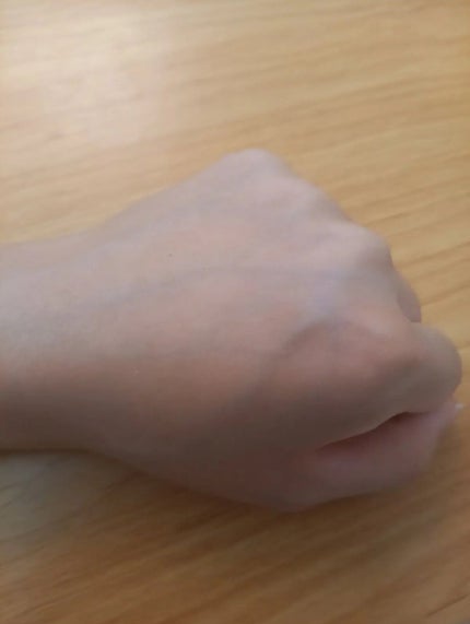 スキンアクア トーンアップUVエッセンス/スキンアクア/日焼け止めクリームを使ったクチコミ(3枚目)