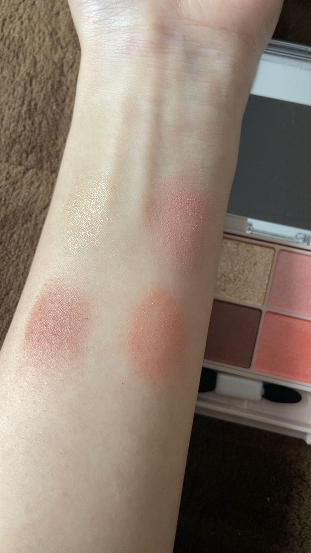 シルキースフレアイズ（マットタイプ）/キャンメイク/アイシャドウパレットを使ったクチコミ（3枚目）