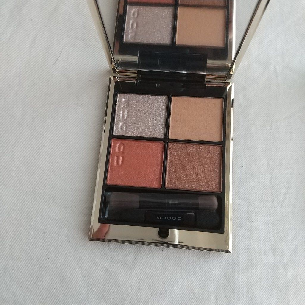 イルミネイティング ブロンジング パウダー/BOBBI BROWN/プレストパウダーを使ったクチコミ（2枚目）