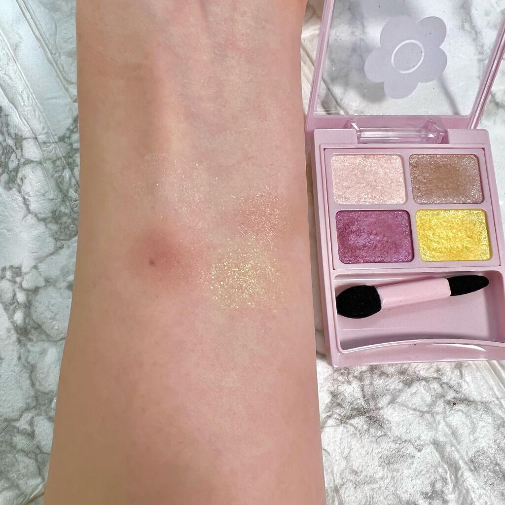 デイジードール アイカラー パレット P-01 オーキッドパープル/DAISY DOLL by MARY QUANT/アイシャドウパレットを使ったクチコミ（2枚目）