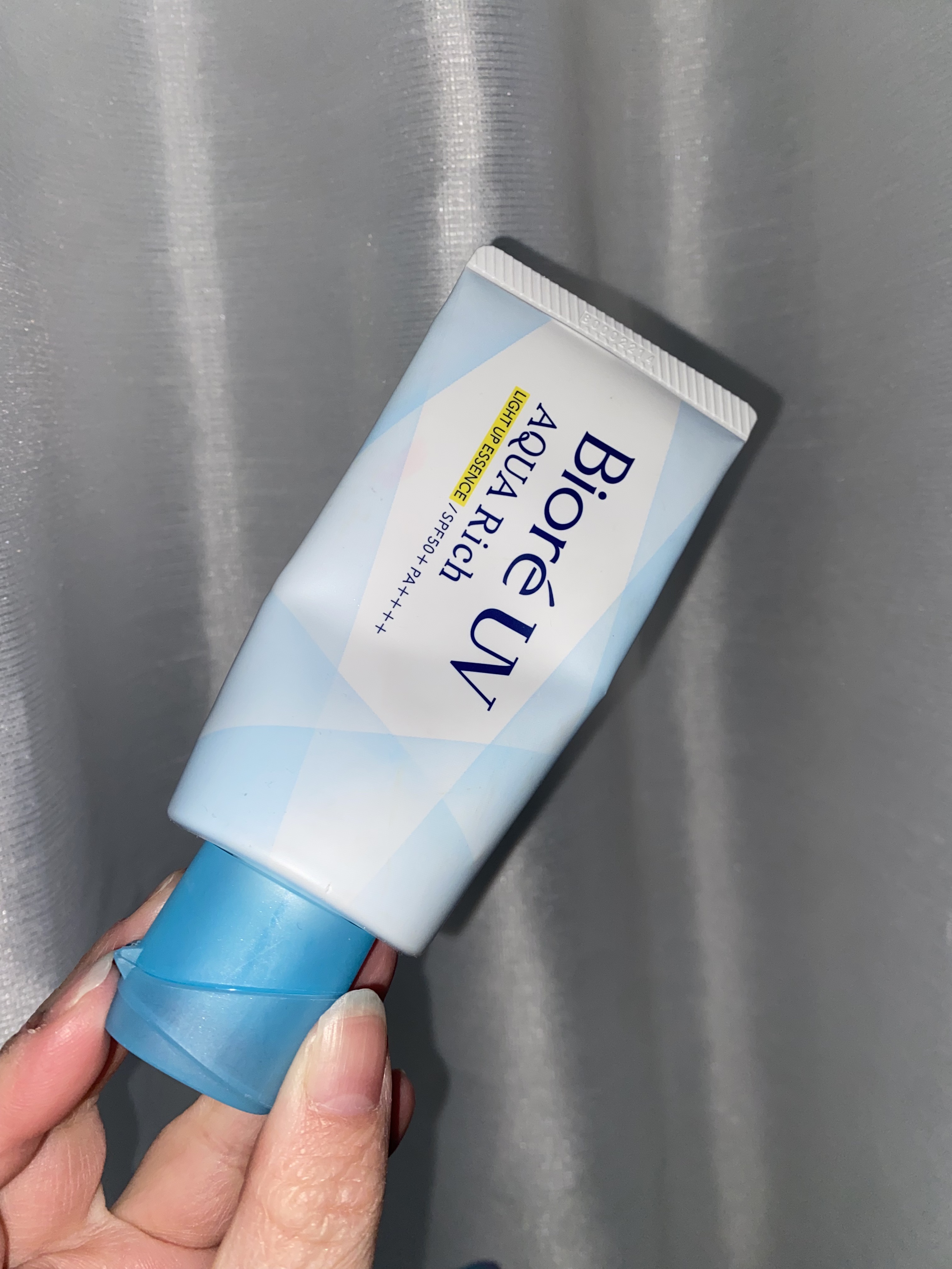 ビオレUV アクアリッチ ライトアップエッセンス/ビオレ/日焼け止めクリームを使ったクチコミ（1枚目）