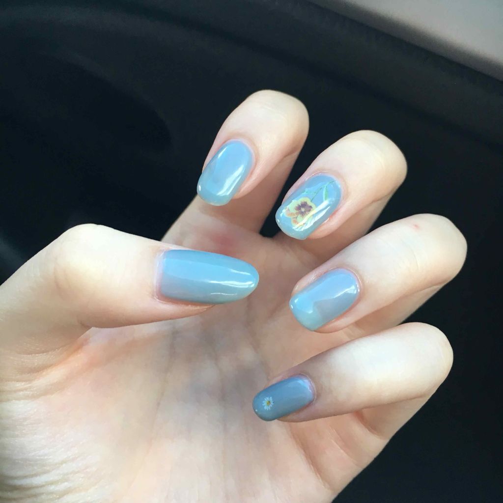 カラフルネイルズ/キャンメイク/マニキュアを使ったクチコミ(2枚目)