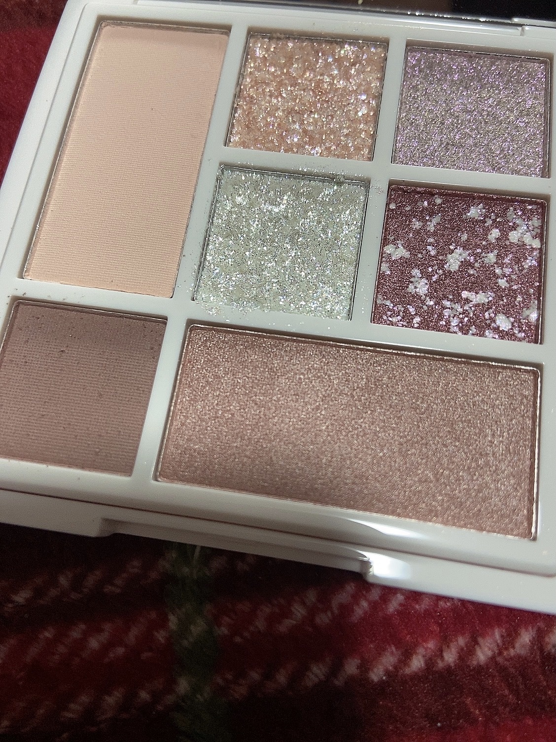 ラブ・ライナー　アイカラーパレット　ロマンティックブルームコレクション＜アイシャドウ＞/ラブ・ライナー/アイシャドウパレットを使ったクチコミ（1枚目）