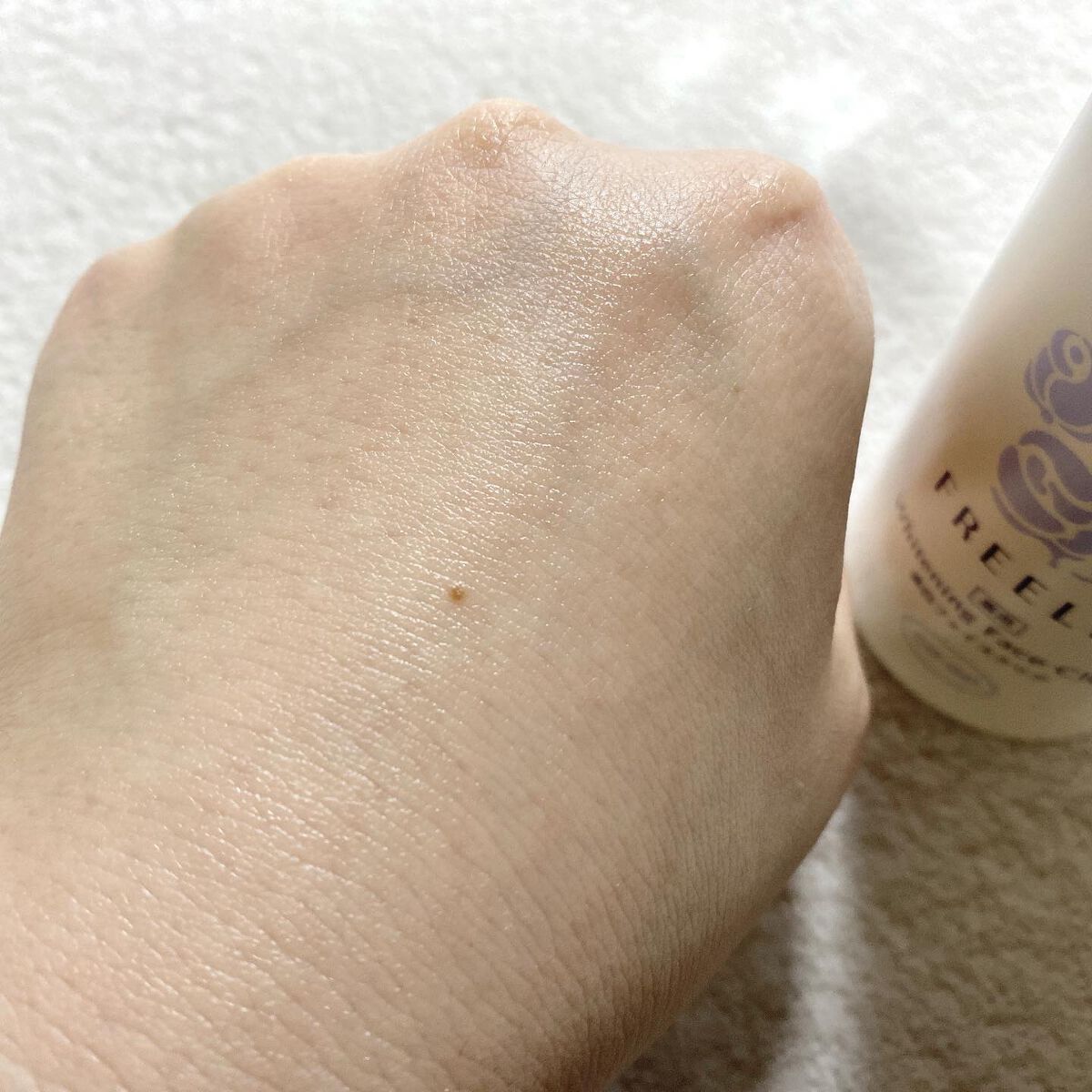 フリーリア 薬用美白フェイスクリアE/コープ/化粧水を使ったクチコミ(4枚目)