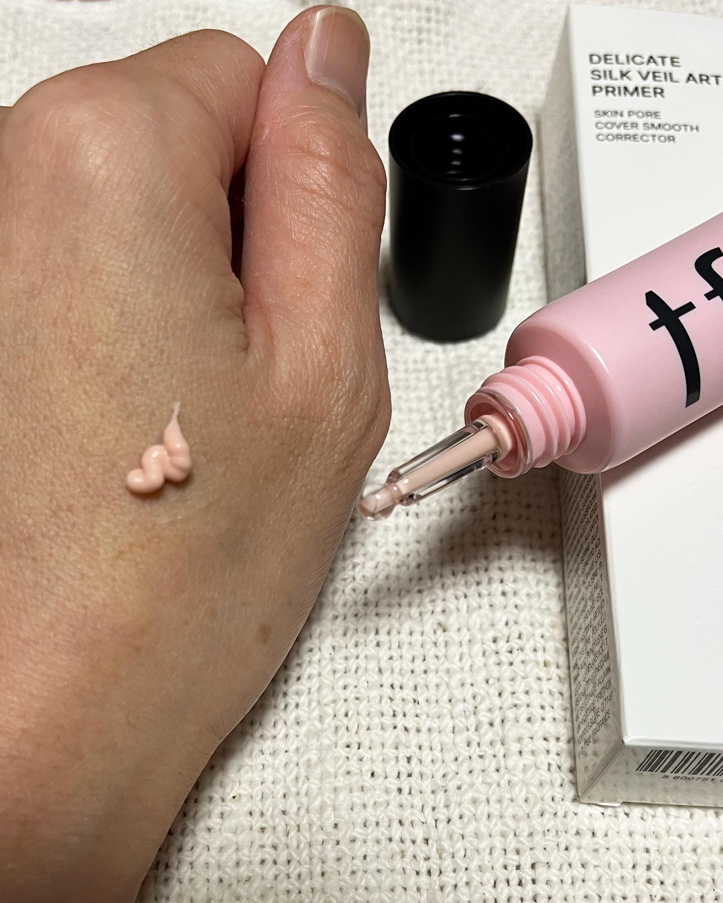 デリケートシルクベールアートプライマー/TFIT/化粧下地を使ったクチコミ（2枚目）