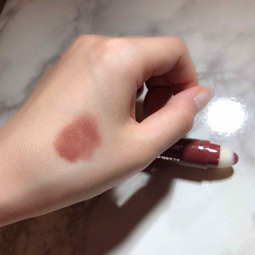 キス クッション リップ ティント/REVLON/リップティントを使ったクチコミ（3枚目）