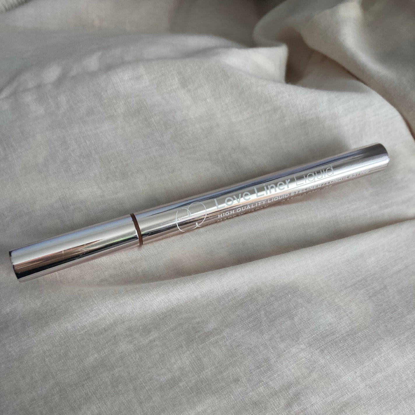リキッドアイライナーR4/ラブ・ライナー/リキッドアイライナーを使ったクチコミ(1枚目)
