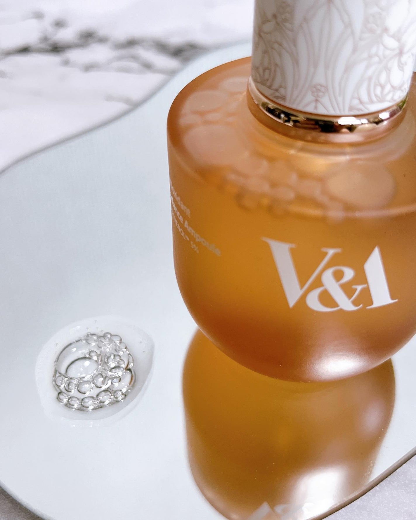 アンチオキシデントトラディアンスアンプル/V&Aビューティー/美容液を使ったクチコミ(2枚目)