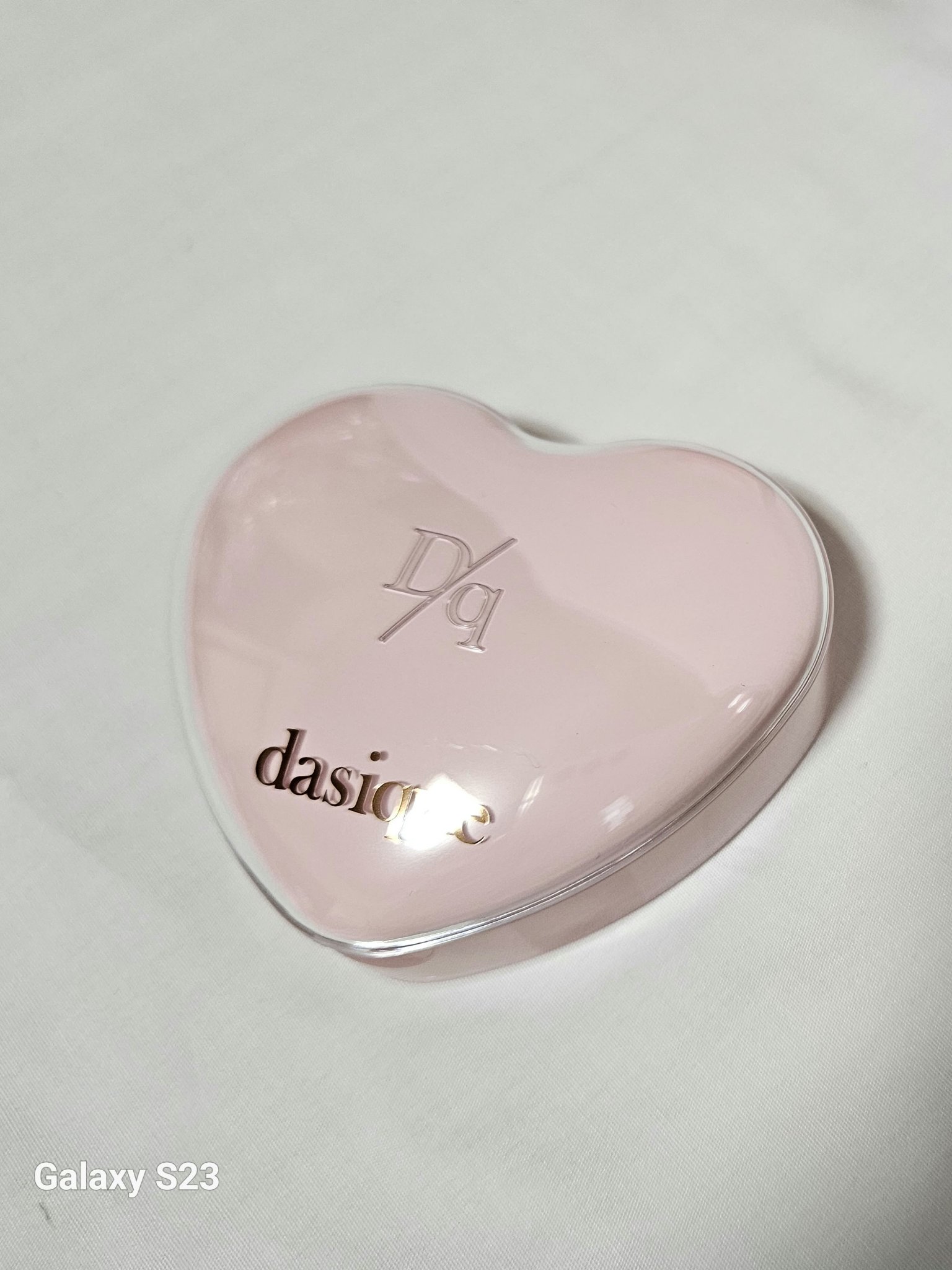 ウォーターデュイジェルクッション/dasique/クッションファンデーションを使ったクチコミ（2枚目）