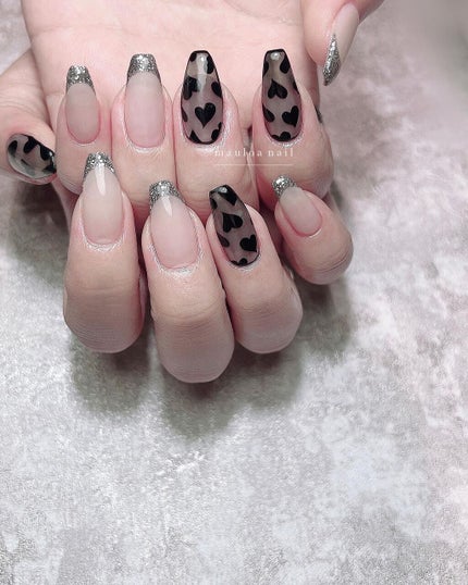 #ハートネイル,#ネイル,#アートネイル,#冬ネイル,#ミラーアートネイル,#リングネイル,#ヌーディーネイル,#マグネットネイル,#ミラーネイル,#手書きアートネイル,#ハートネイル,#パーツネイル,#ベージュネイル,#バレンタインネイル,#冬ネイル,#天王寺ネイルのネイルデザイン