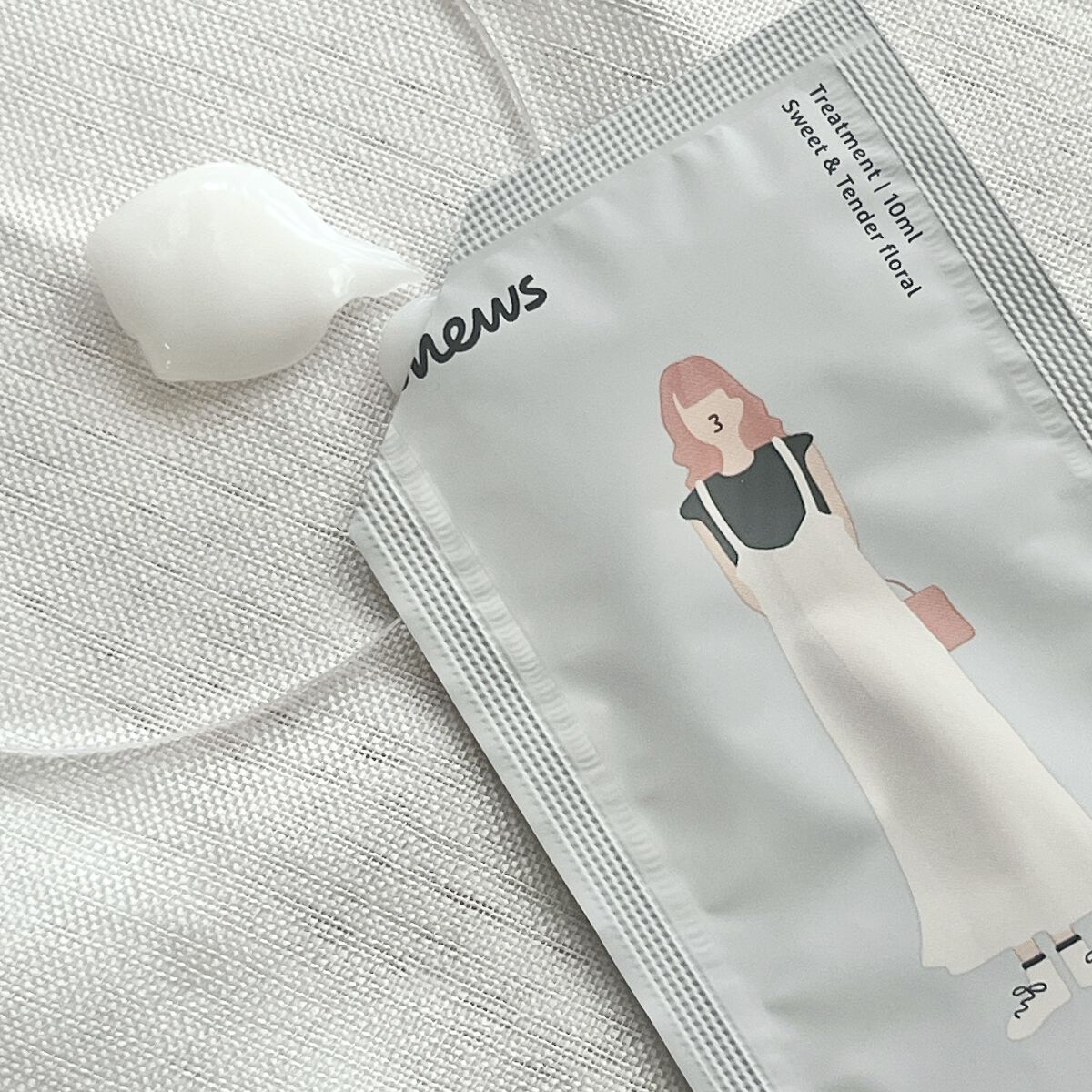 スカルプケア＆スムース シャンプー ミニパウチ 100mL/whews/市販シャンプーを使ったクチコミ（3枚目）