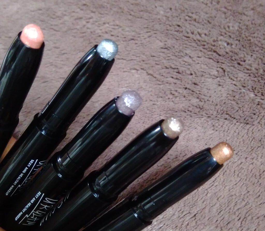UR GLAM　EYESHADOW STICK/U R GLAM/スティックアイシャドウを使ったクチコミ（1枚目）