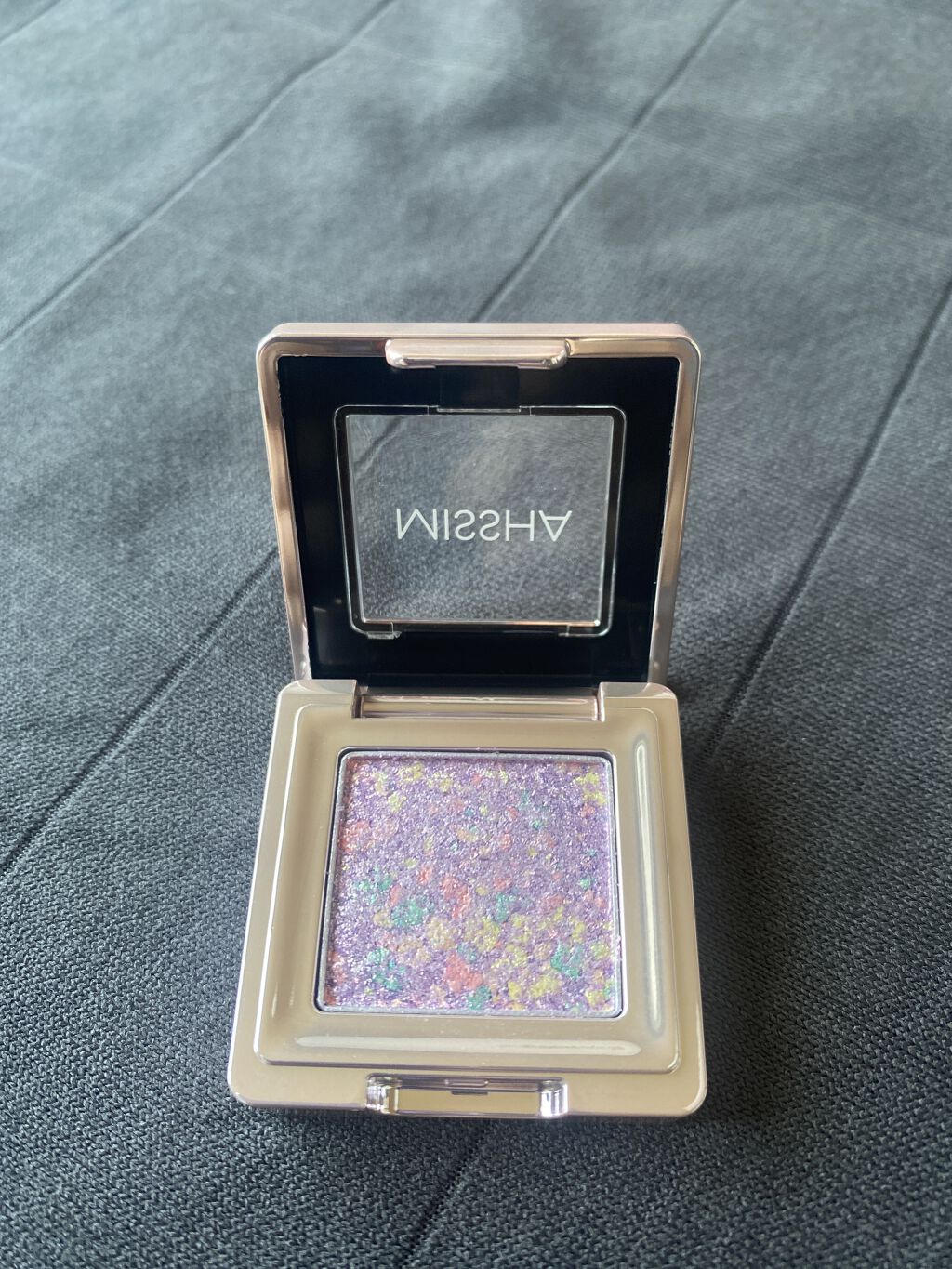 グリッタープリズム シャドウ/MISSHA/グリッターを使ったクチコミ（2枚目）