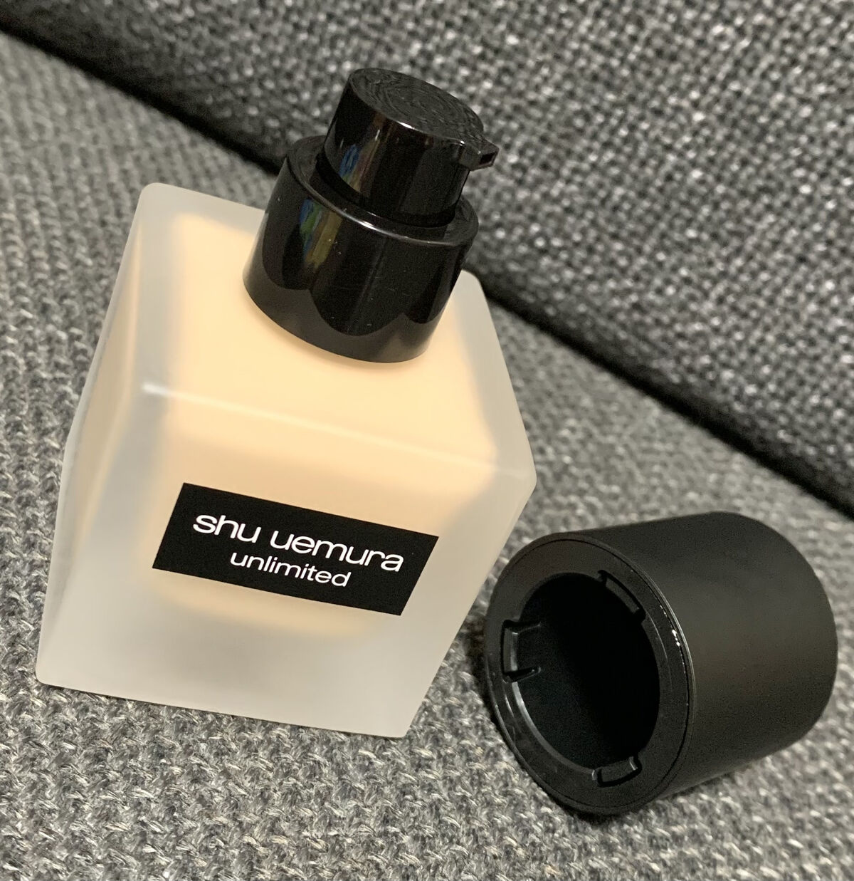 （旧）アンリミテッド ラスティング フルイド/shu uemura/リキッドファンデーションを使ったクチコミ（2枚目）