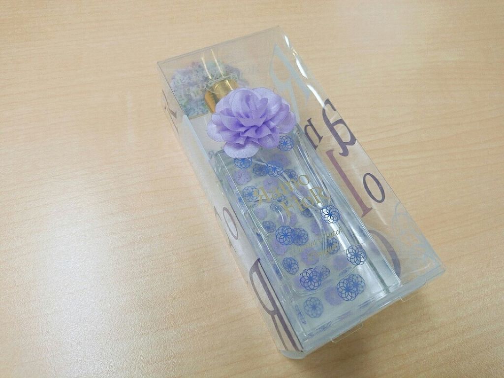 ラモ　フロール  オーデコロン　シトラスクラッチブーケの香り/ラブアンドピースパルファム/香水(レディース)を使ったクチコミ（1枚目）