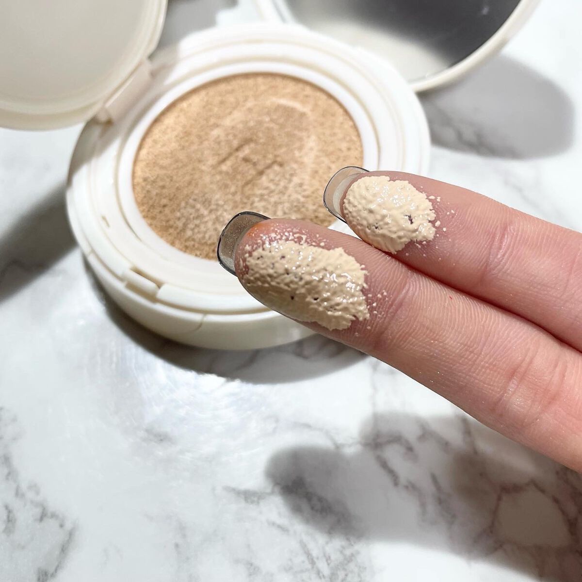 セカンドスキングロウクッション/hince/クッションファンデーションを使ったクチコミ(4枚目)