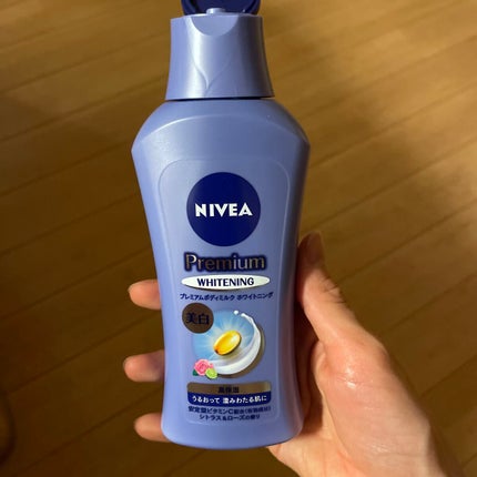 プレミアムボディミルク ホワイトニング【医薬部外品】		/ニベア/ボディミルクを使ったクチコミ(1枚目)