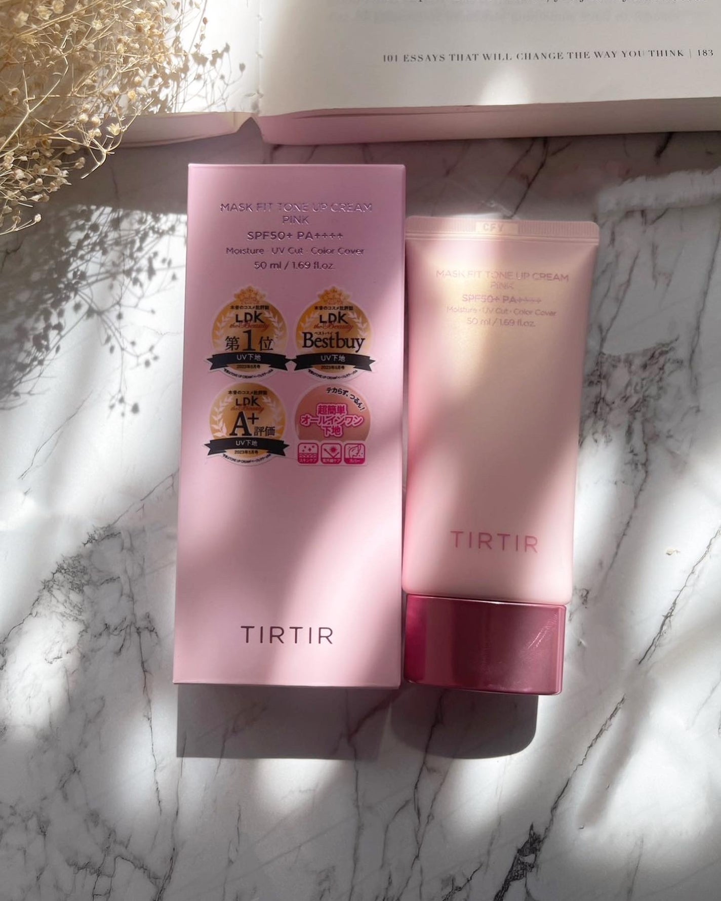 nanað on LIPS ãTIRTIRã®äººæ°åç²§äžå°ããæ°ååãç»å Ž@tirtir_jp..ãïŒ3æç®ïŒ