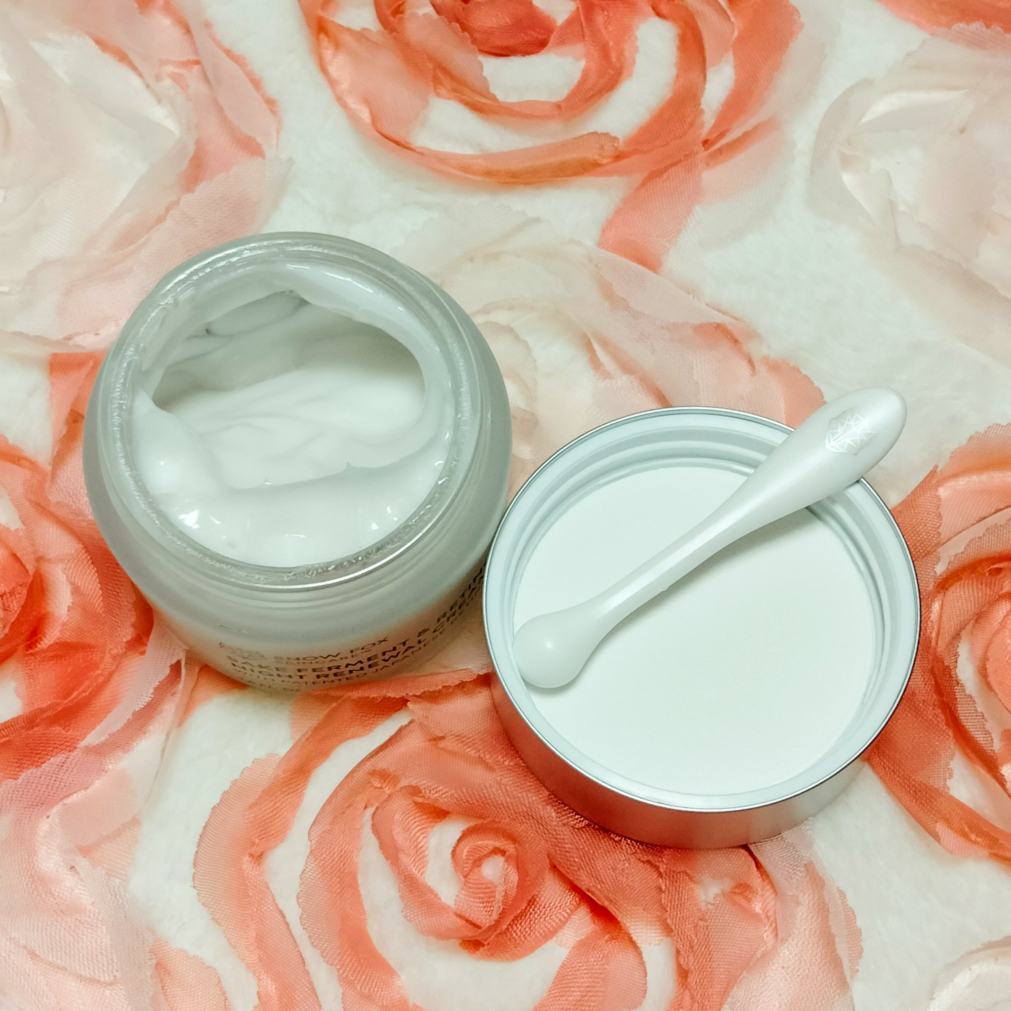 SAKE ナイトクリーム/SNOW FOX SKINCARE/フェイスクリームを使ったクチコミ（2枚目）