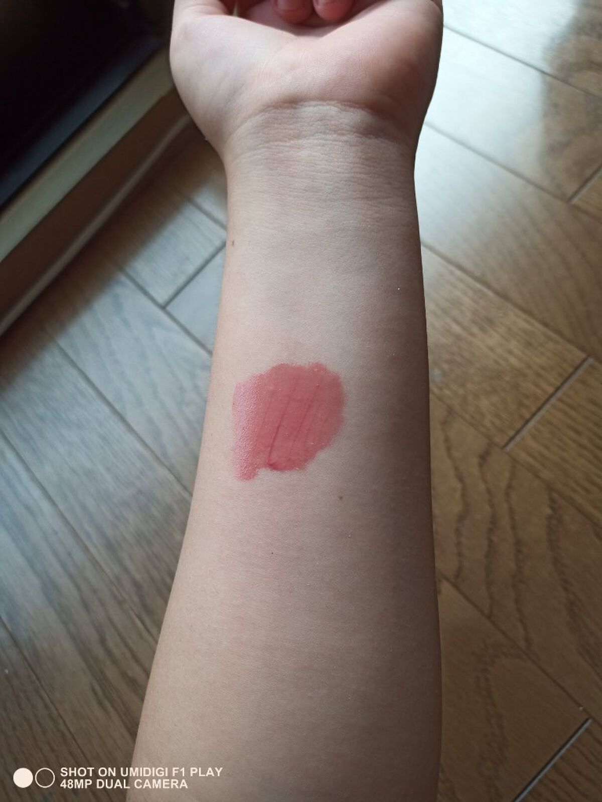 ジューシーラスティングティント/rom&nd/リップティントを使ったクチコミ(2枚目)