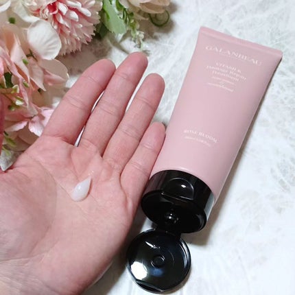 ビタシルクダメージリペアトリートメント(ローズブルーム)/ガランビュー/洗い流すヘアトリートメントを使ったクチコミ(3枚目)