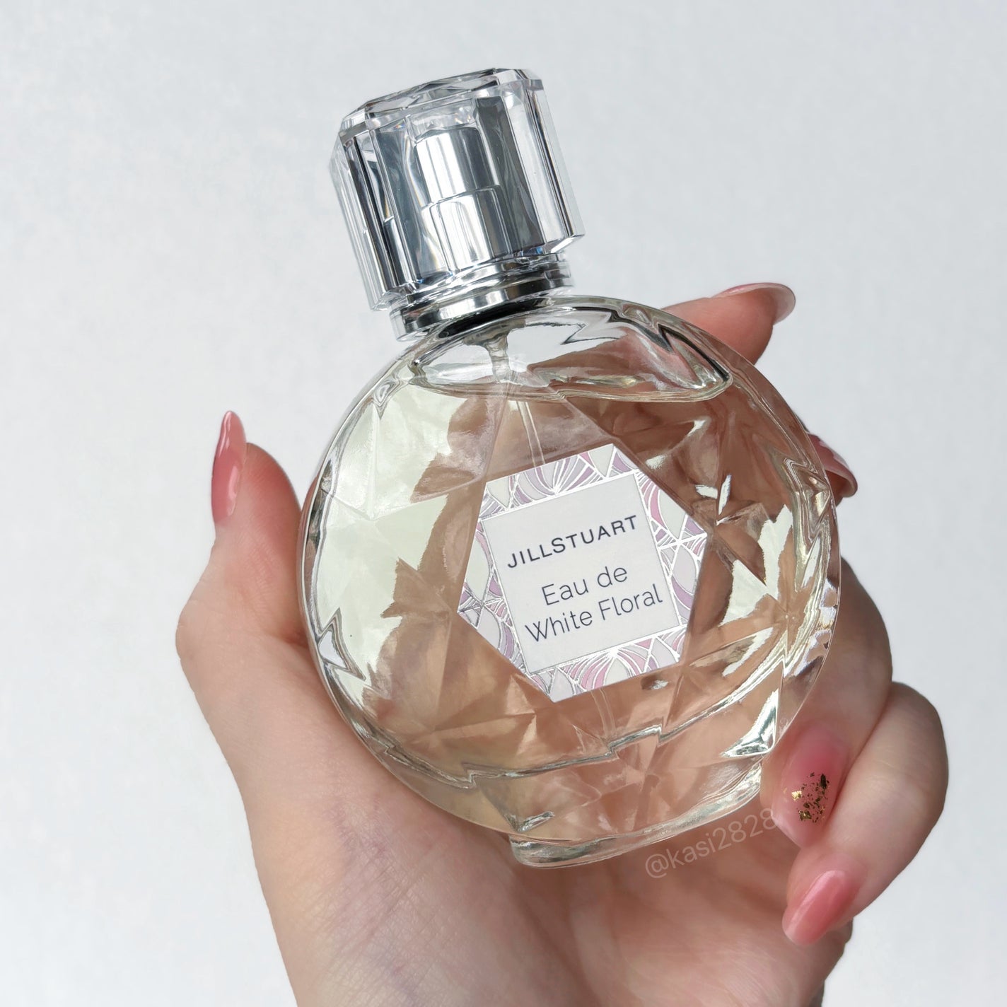 ジルスチュアート オード ホワイトフローラル/JILL STUART/香水(レディース)を使ったクチコミ(1枚目)