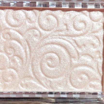 パールグロウハイライト/CEZANNE/パウダーハイライトを使ったクチコミ(3枚目)