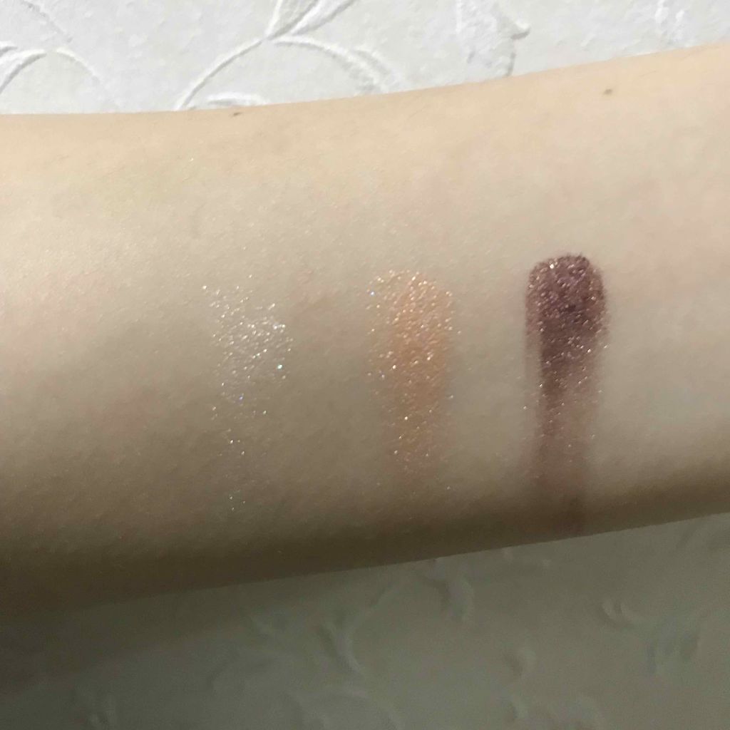 トーンアップアイシャドウ/CEZANNE/アイシャドウパレットを使ったクチコミ(2枚目)