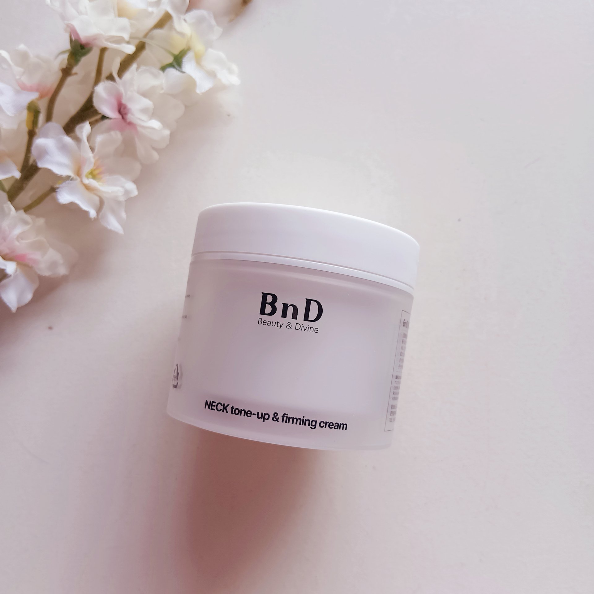 BnD ネックアイロン トーンアップ クリーム/BnD/ネック・デコルテケアを使ったクチコミ（3枚目）