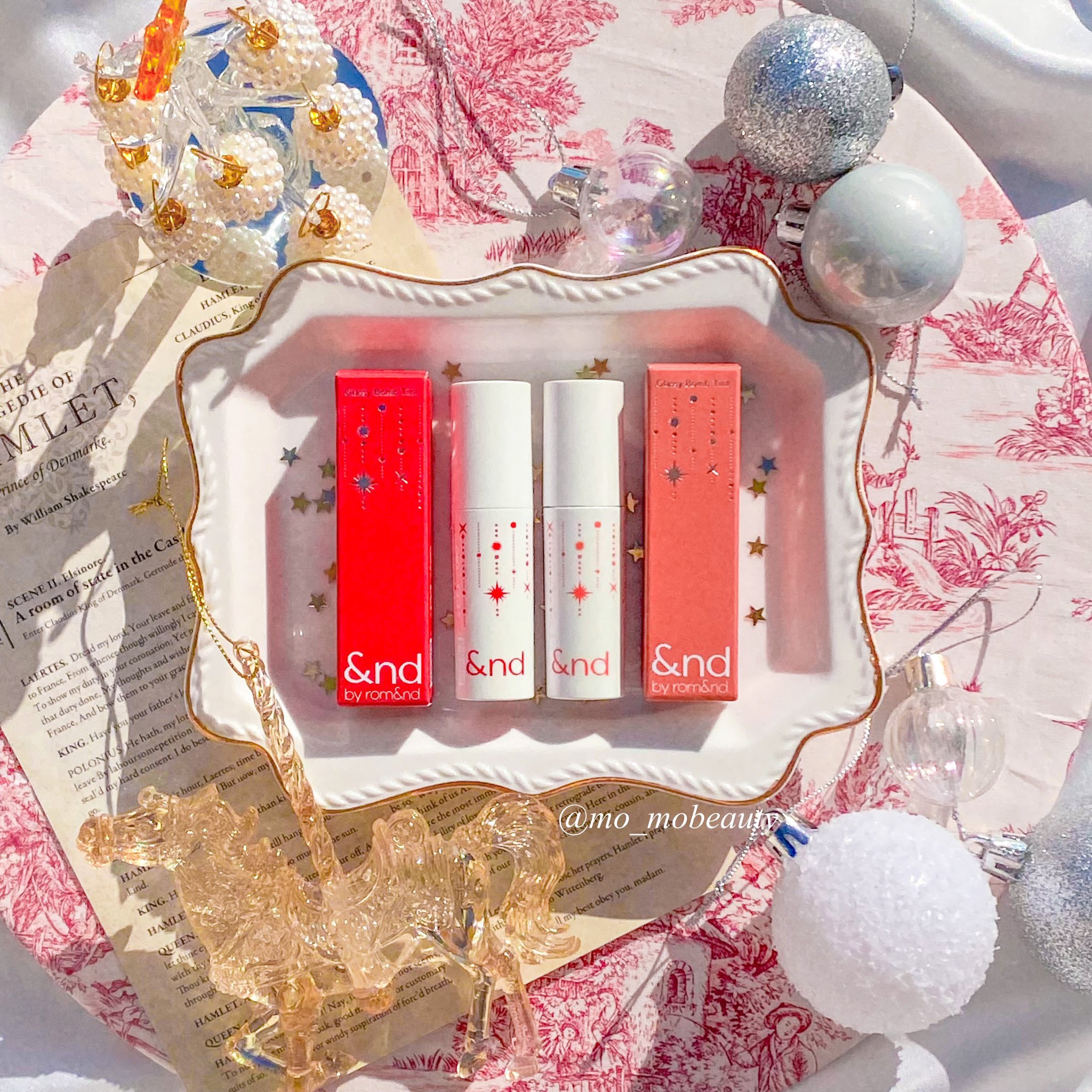 アンドバイロムアンド　グラッシーボムティント/&nd by rom&nd/リップティントを使ったクチコミ（1枚目）