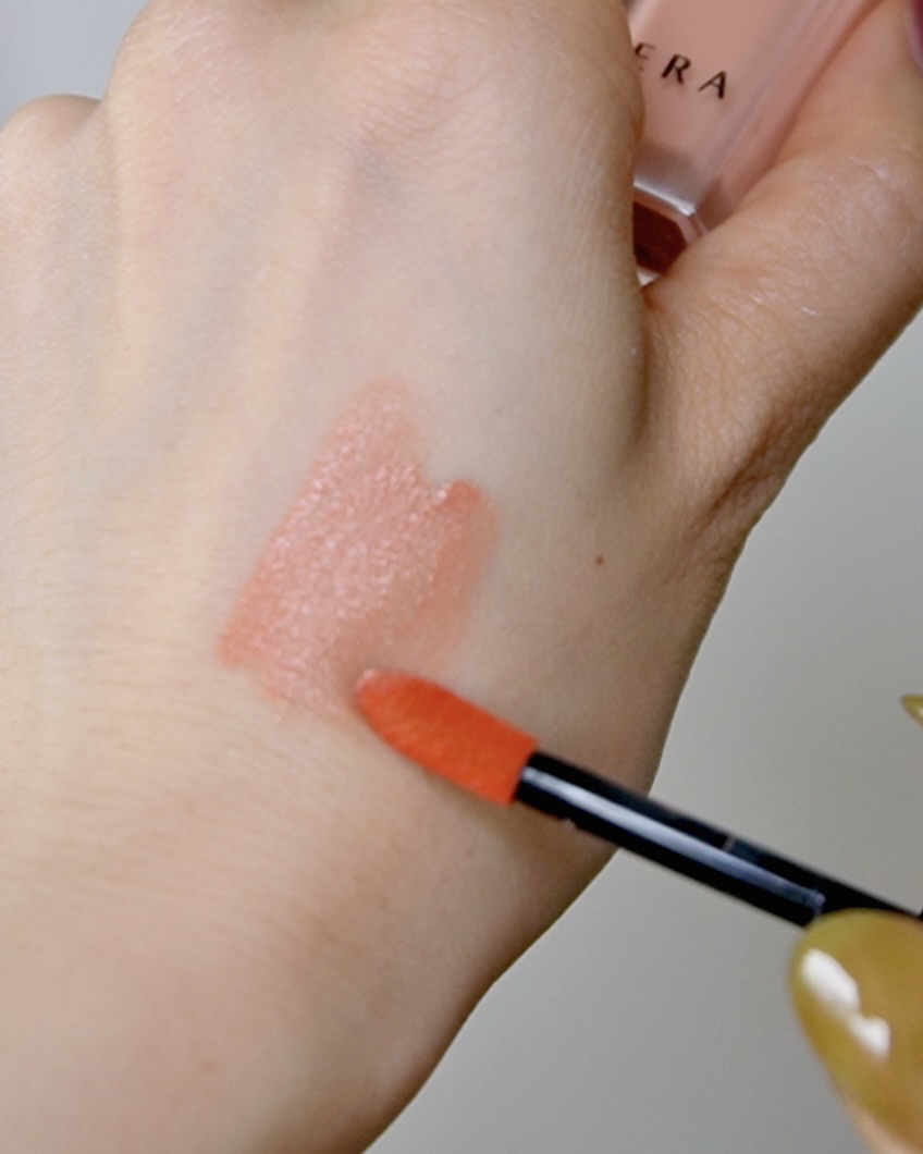 センシュアルパウダーマットリキッド 404 37.2/HERA/口紅を使ったクチコミ（3枚目）