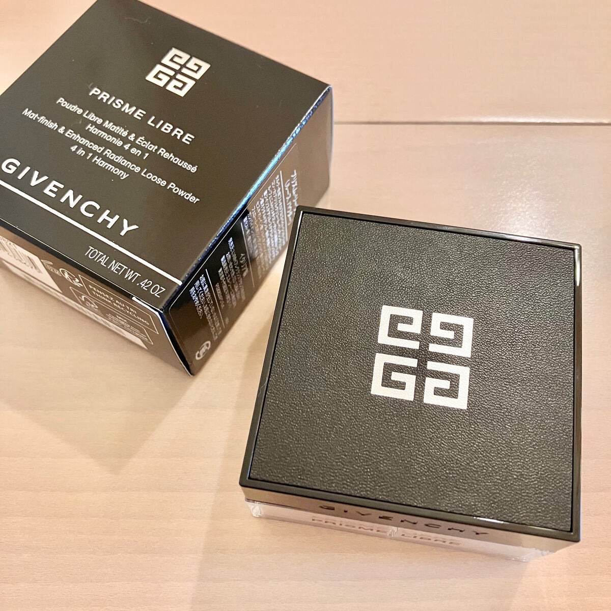 プリズム・リーブル/GIVENCHY/ルースパウダーを使ったクチコミ(2枚目)