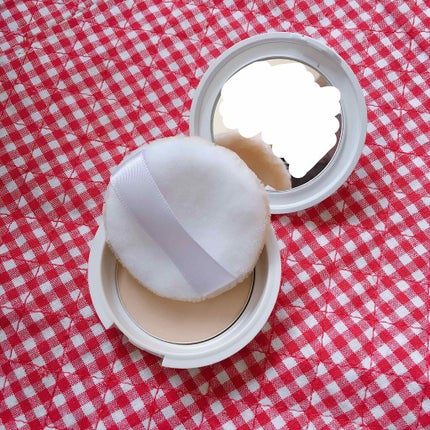 フェイスパウダー 薬用美白オークル /クリアラスト/プレストパウダーを使ったクチコミ(2枚目)