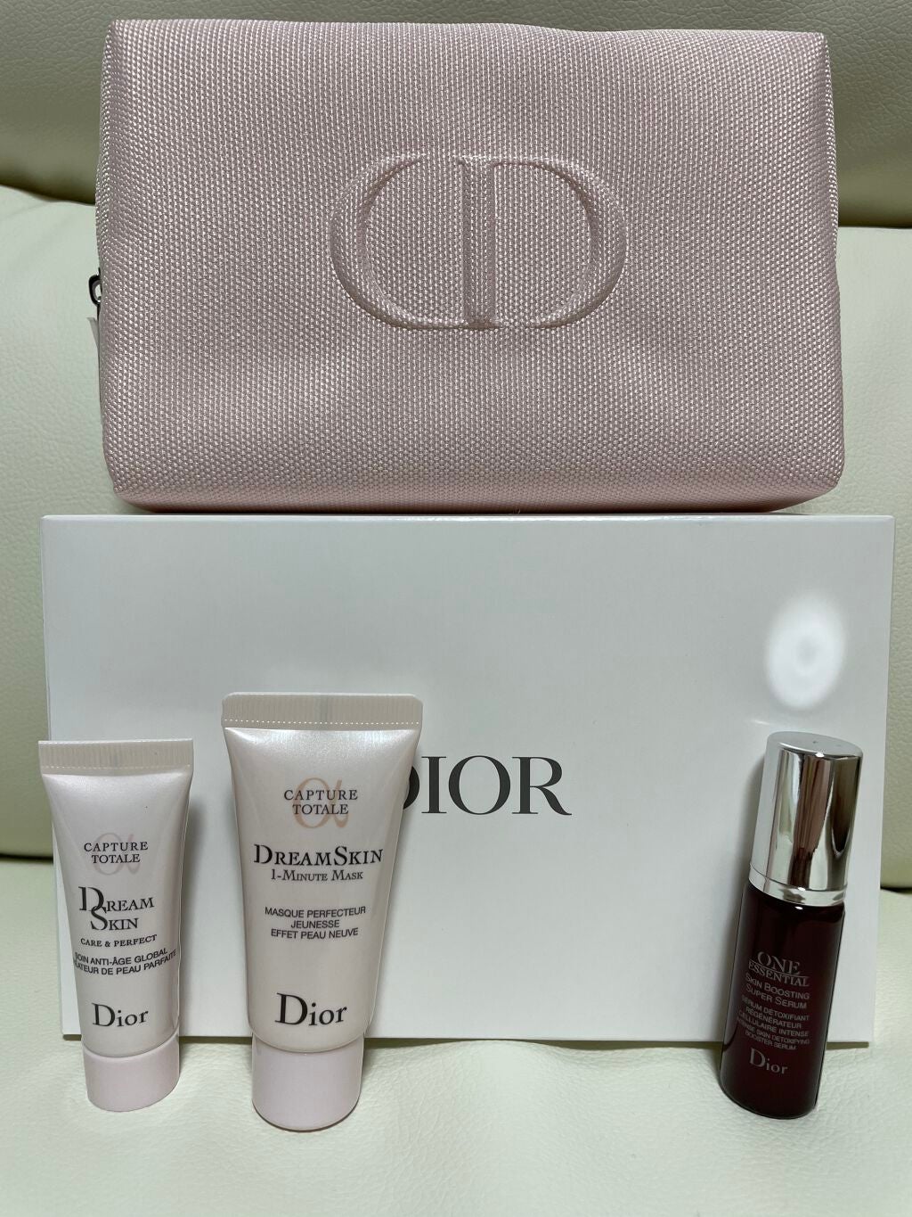 ããðãã©ãã100 on LIPS ããã£ãªãŒã«ããªãŒã ã¹ãã³ãªãã¡ãŒãã£ãªãŒã«åºèã§ãã«ããã¥ãŒã«..ãïŒ1æç®ïŒ