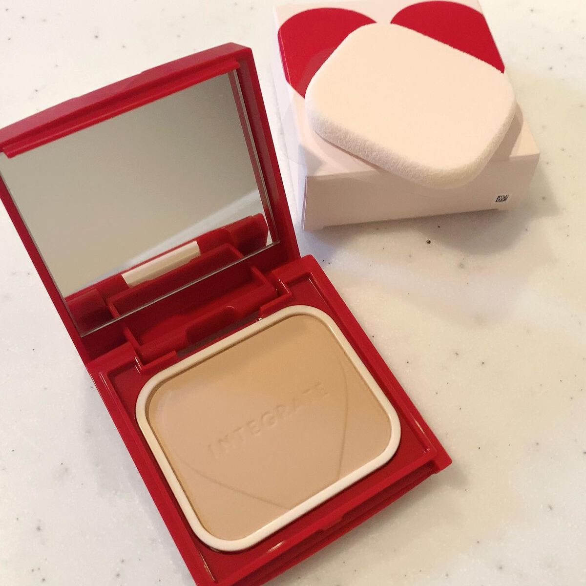 プロフィニッシュファンデーション/インテグレート/パウダーファンデーションを使ったクチコミ(2枚目)