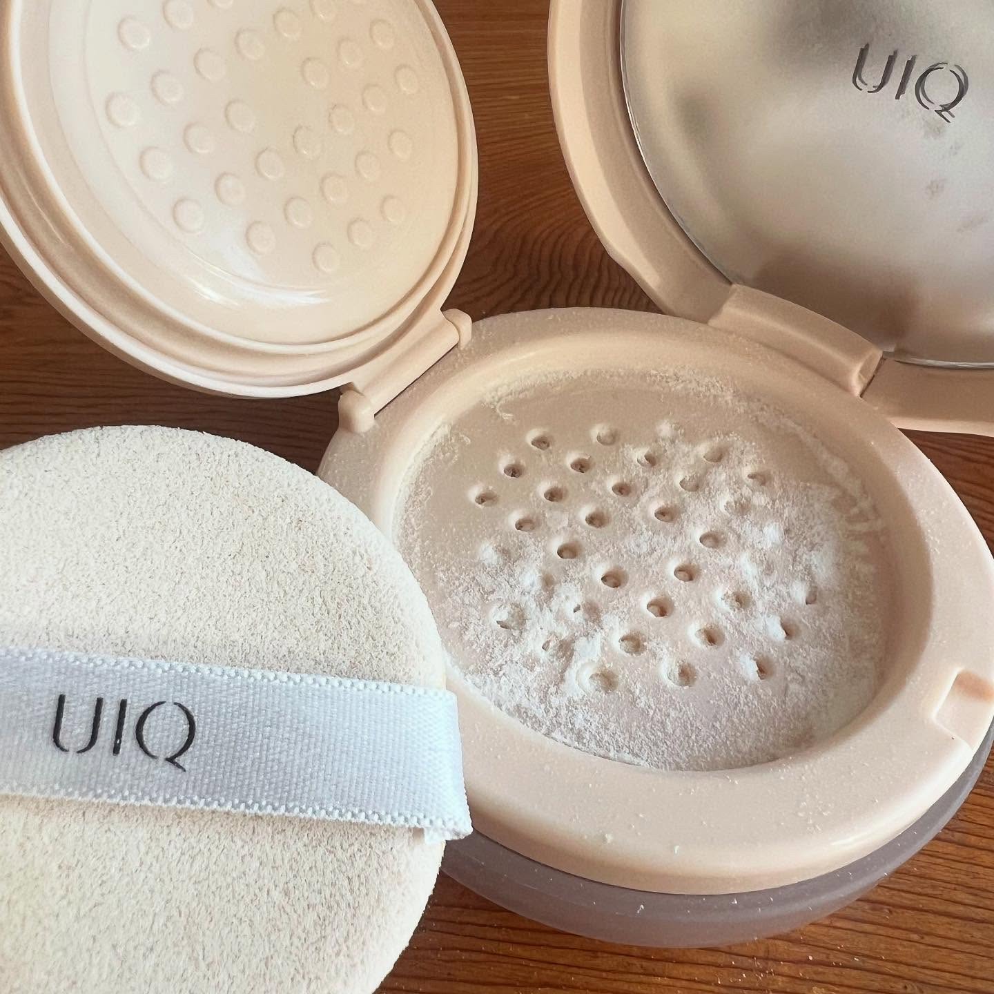 バイオムバリアエッセンスインパウダー/UIQ/ルースパウダーを使ったクチコミ（2枚目）