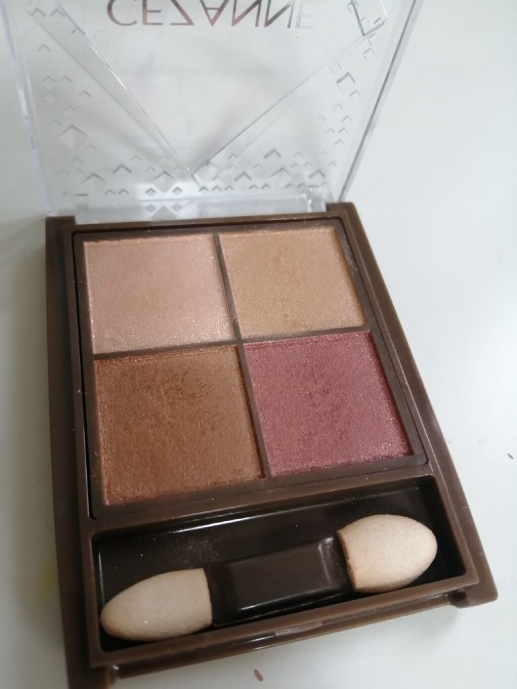ニュアンスオンアイシャドウ/CEZANNE/アイシャドウパレットを使ったクチコミ（2枚目）