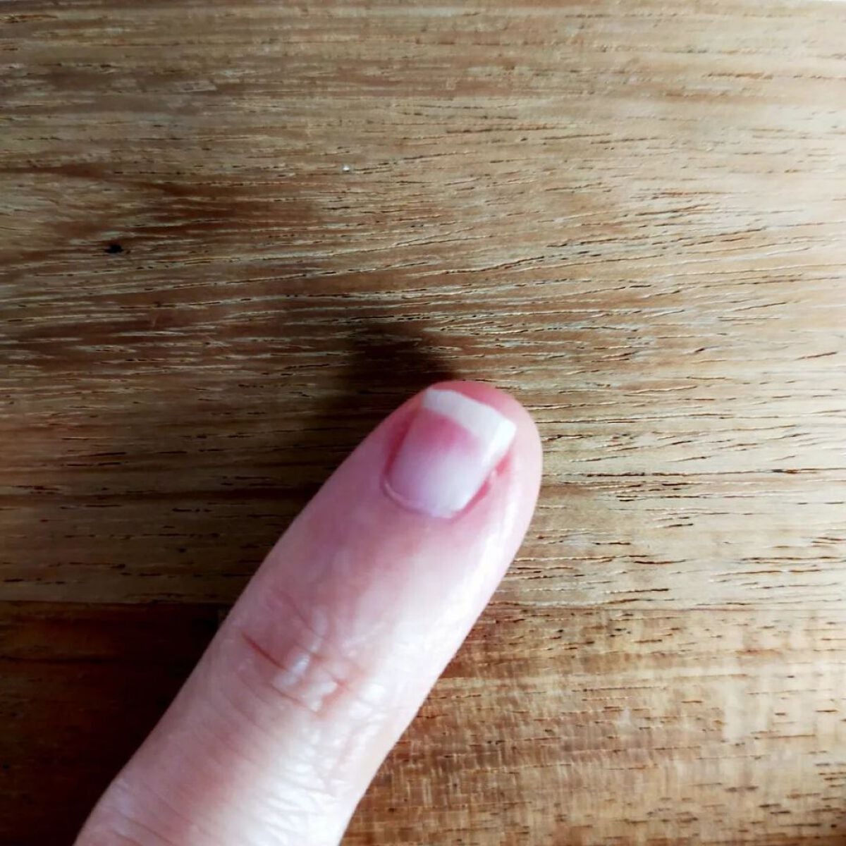 chohoho_s on LIPS 「enieniキューティクルペンウエルシアで販売中のネイルケアグ..」(5枚目)