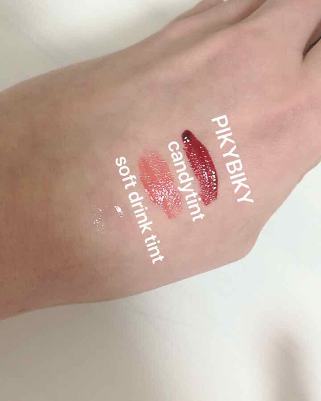 ピキビキ アートポップ エナメル ティント/TONYMOLY/リップティントを使ったクチコミ（1枚目）