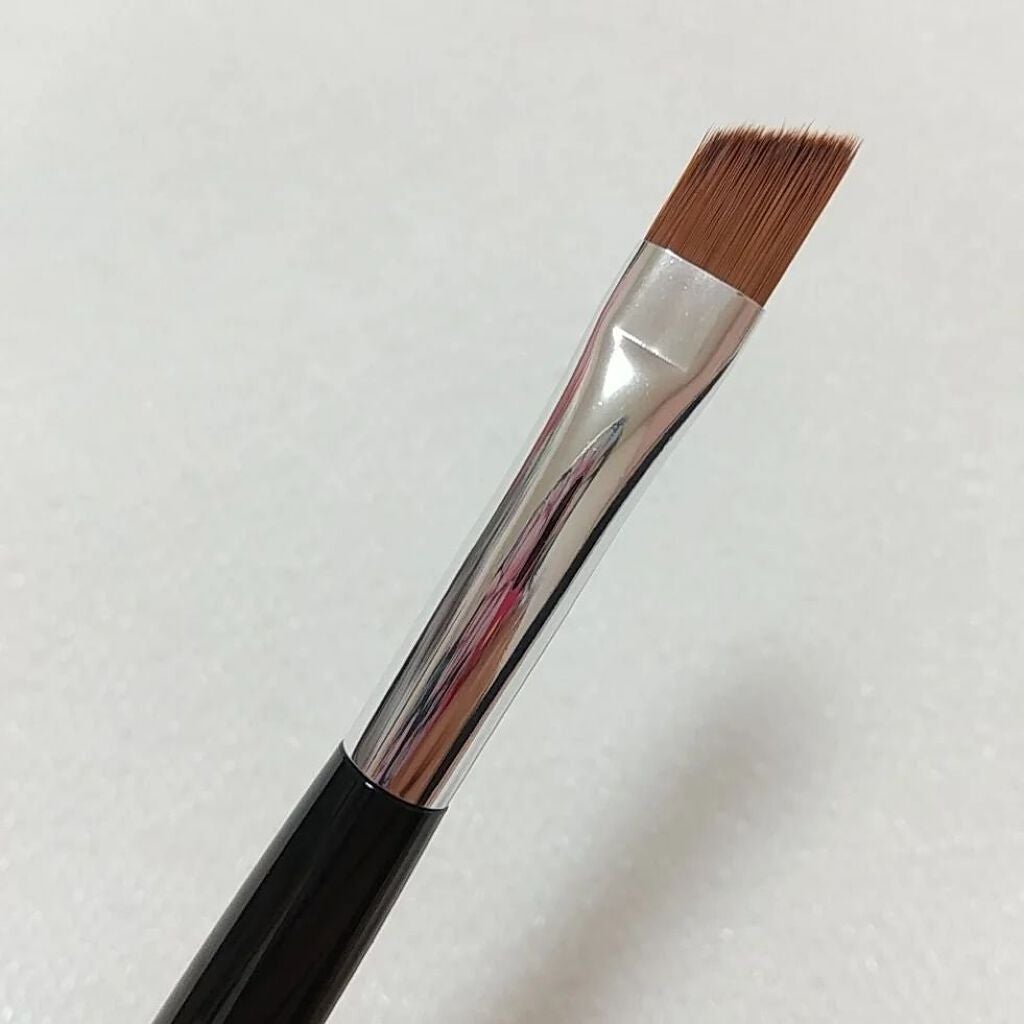 ダブルエンドアイブロウブラシ熊野筆/&be/メイクブラシを使ったクチコミ(4枚目)