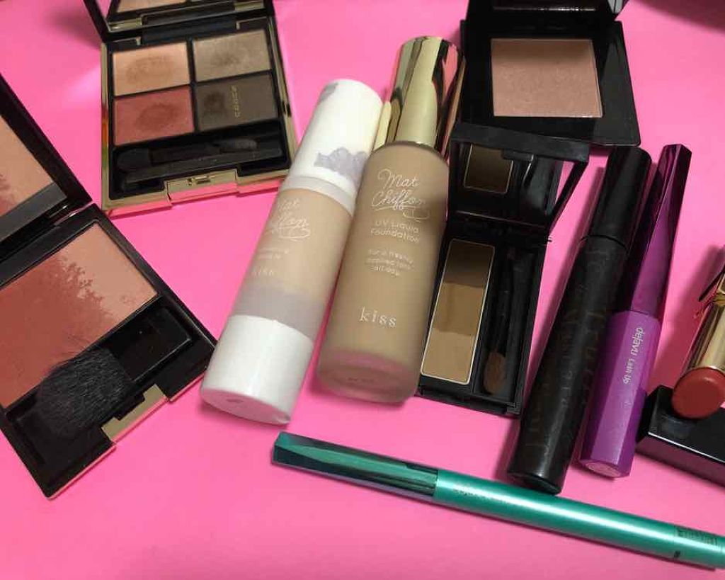 デザイニング カラー アイズ 03 紅雅(BENIMIYABI)/SUQQU/アイシャドウパレットを使ったクチコミ（2枚目）