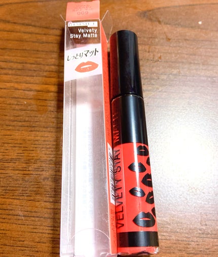 ベルベティ ステイ マット/リンメル ロンドン/口紅を使ったクチコミ(1枚目)